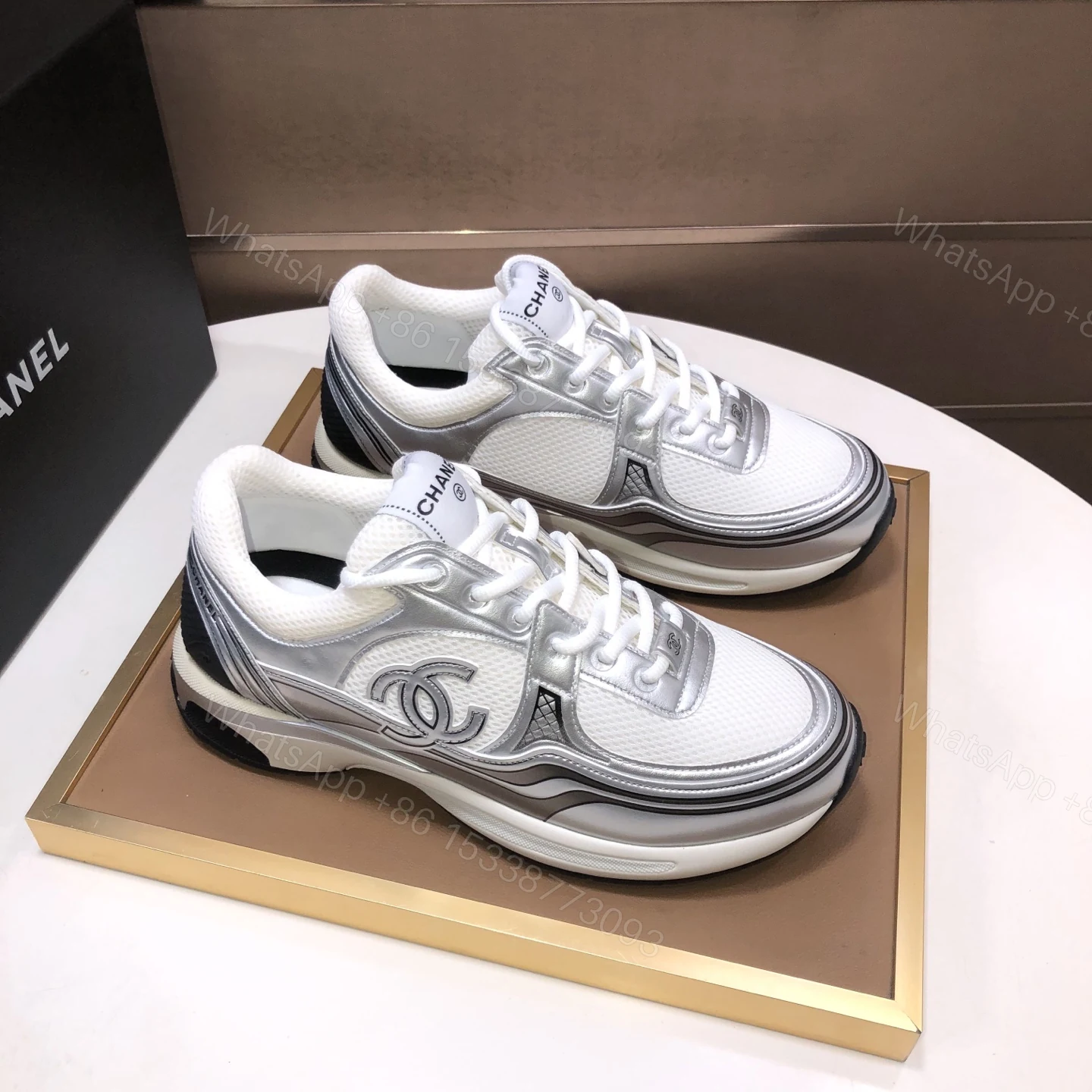 Chanel 原廠品質銀白拼接厚底運動鞋 女士休閒鞋 奢華時尚款 — view 1