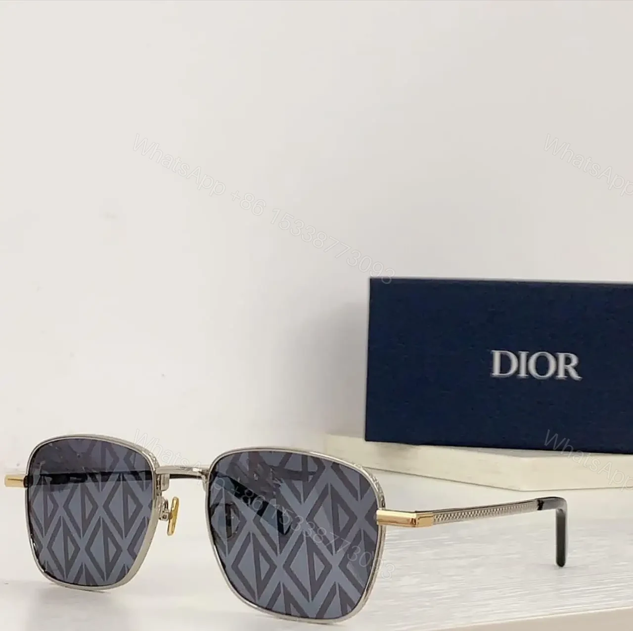 DIOR — view 1