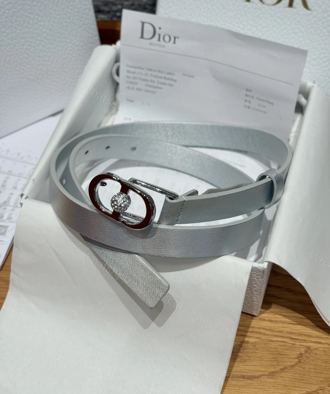 Dior 高仿女士皮帶 閃銀皮革設計 鑲鑽CD扣 亮眼造型百搭 — view 1