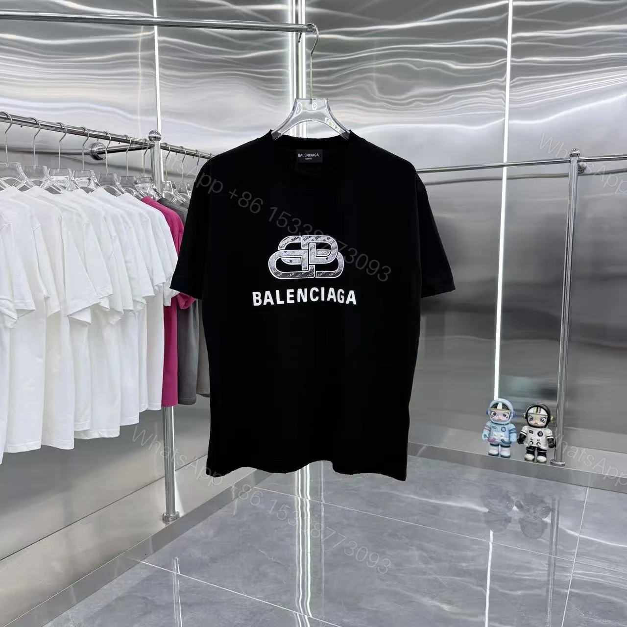 Balenciaga 高仿 男款 BB鏈條Logo短袖T恤 經典黑色街頭潮流 — view 1