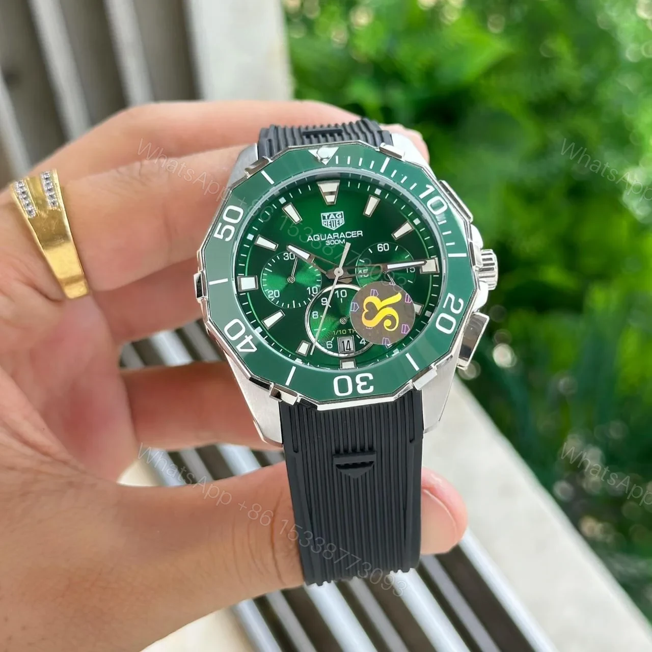 TAG Heuer Aquaracer Professional 300 Chronograph — view 1
