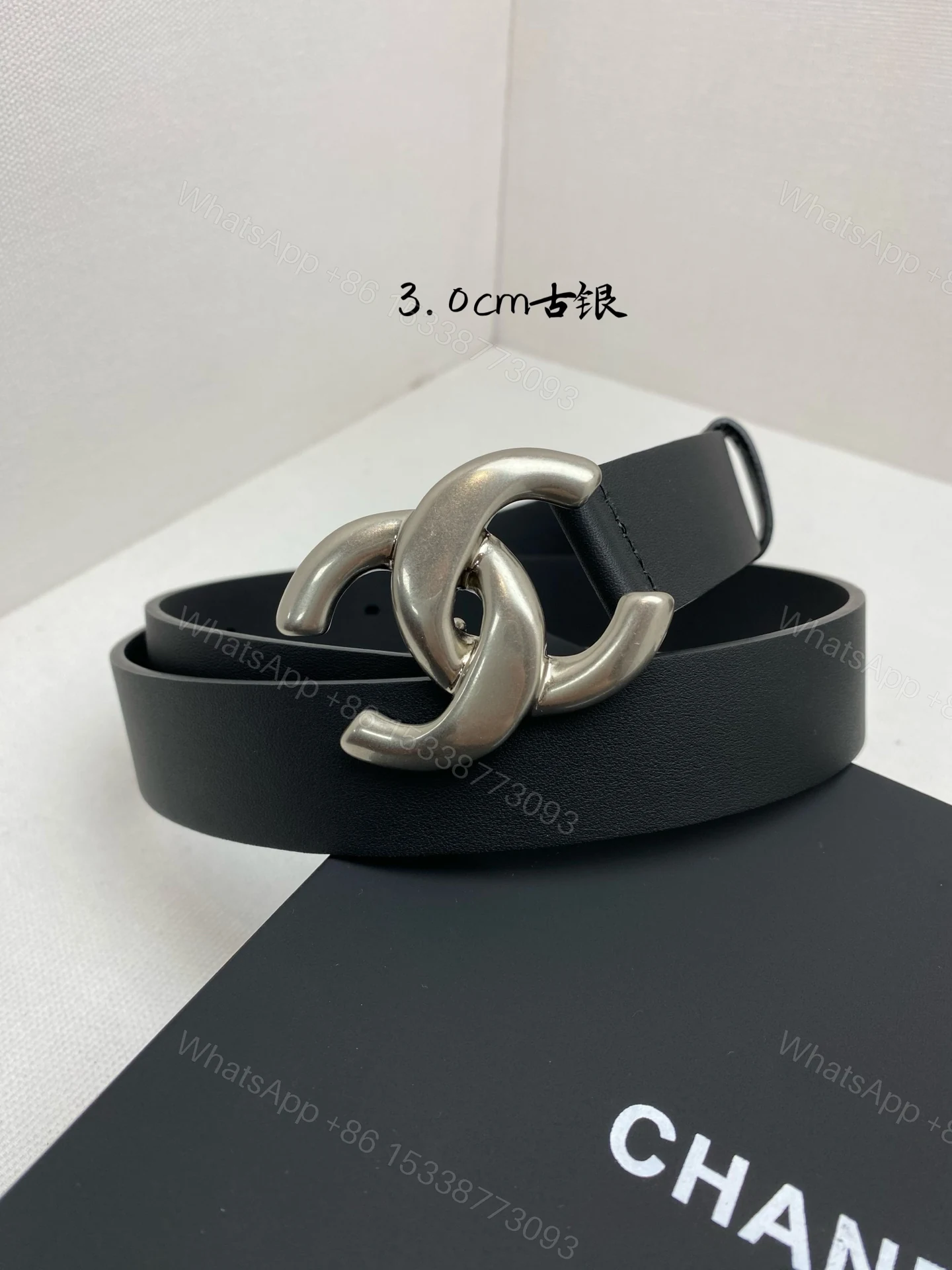CHANEL 一比一 女款 3.0cm雙C扣黑色皮帶 古銀扣百搭款 — view 1