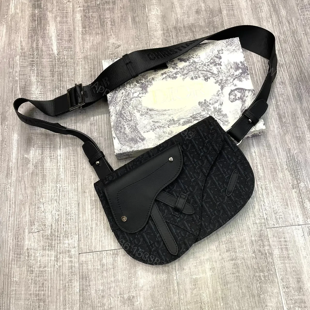 DIOR — view 1