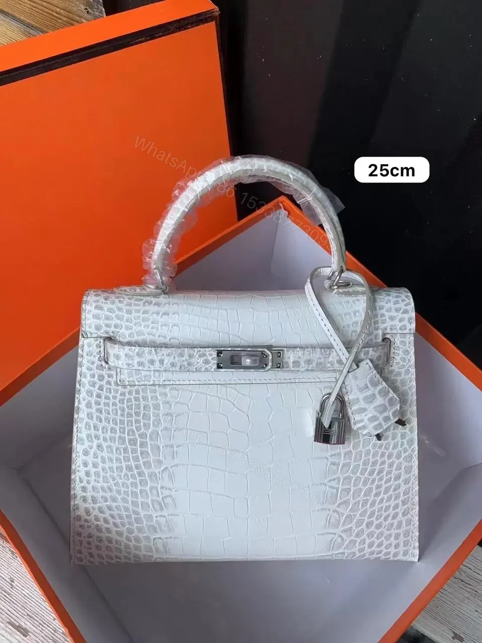HERMES — view 1