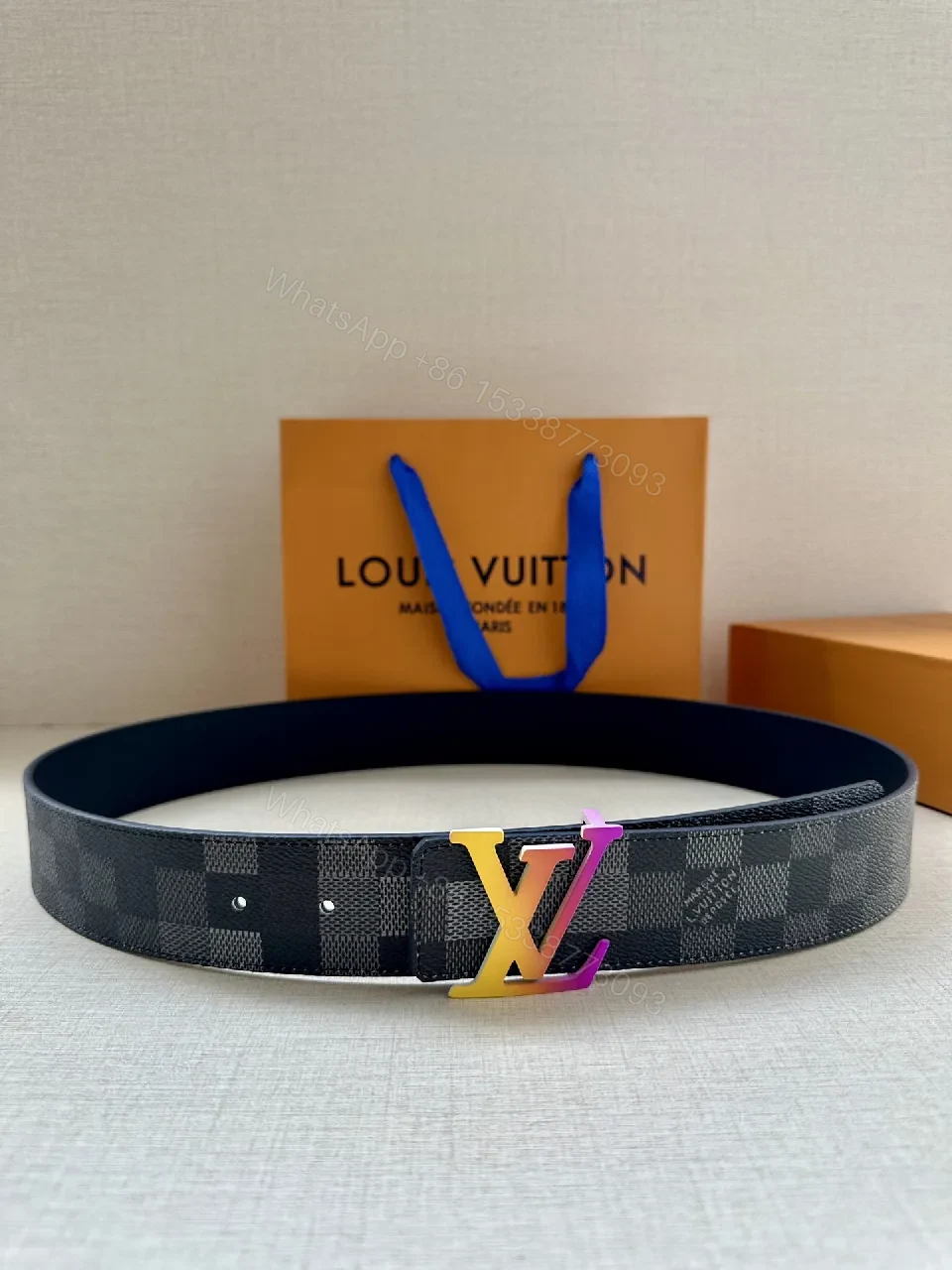 Bold Checkered Belt with Gradient LV Buckle - Luxury Streetwear Belt — view 1