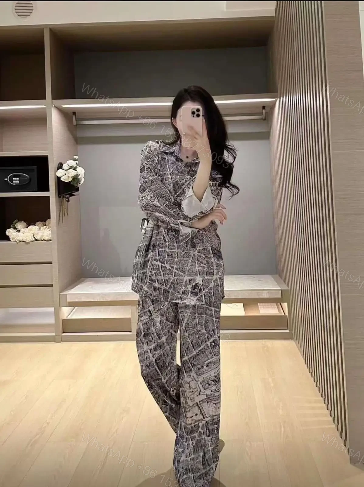 DIOR — view 1