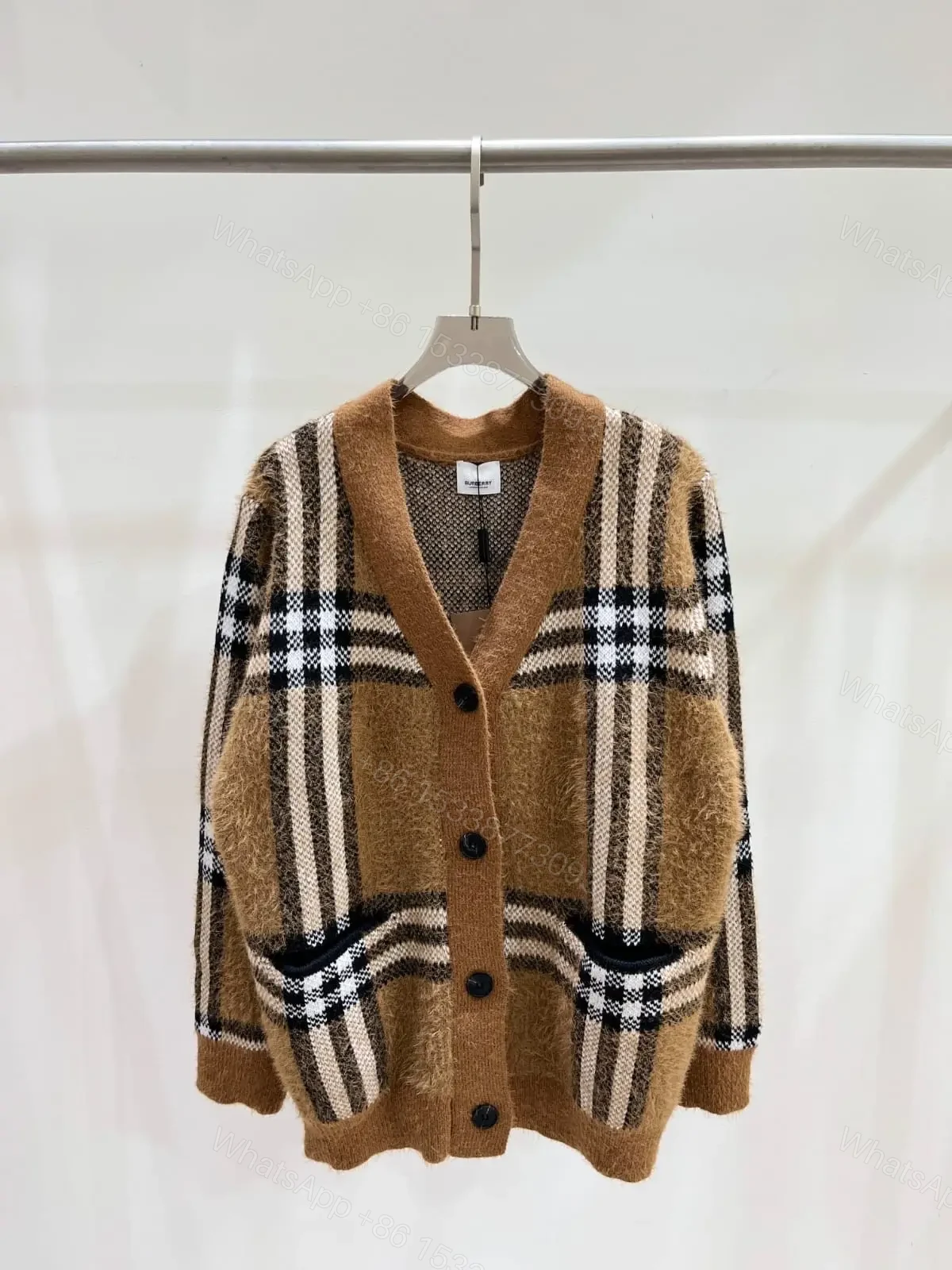 BURBERRY — view 1