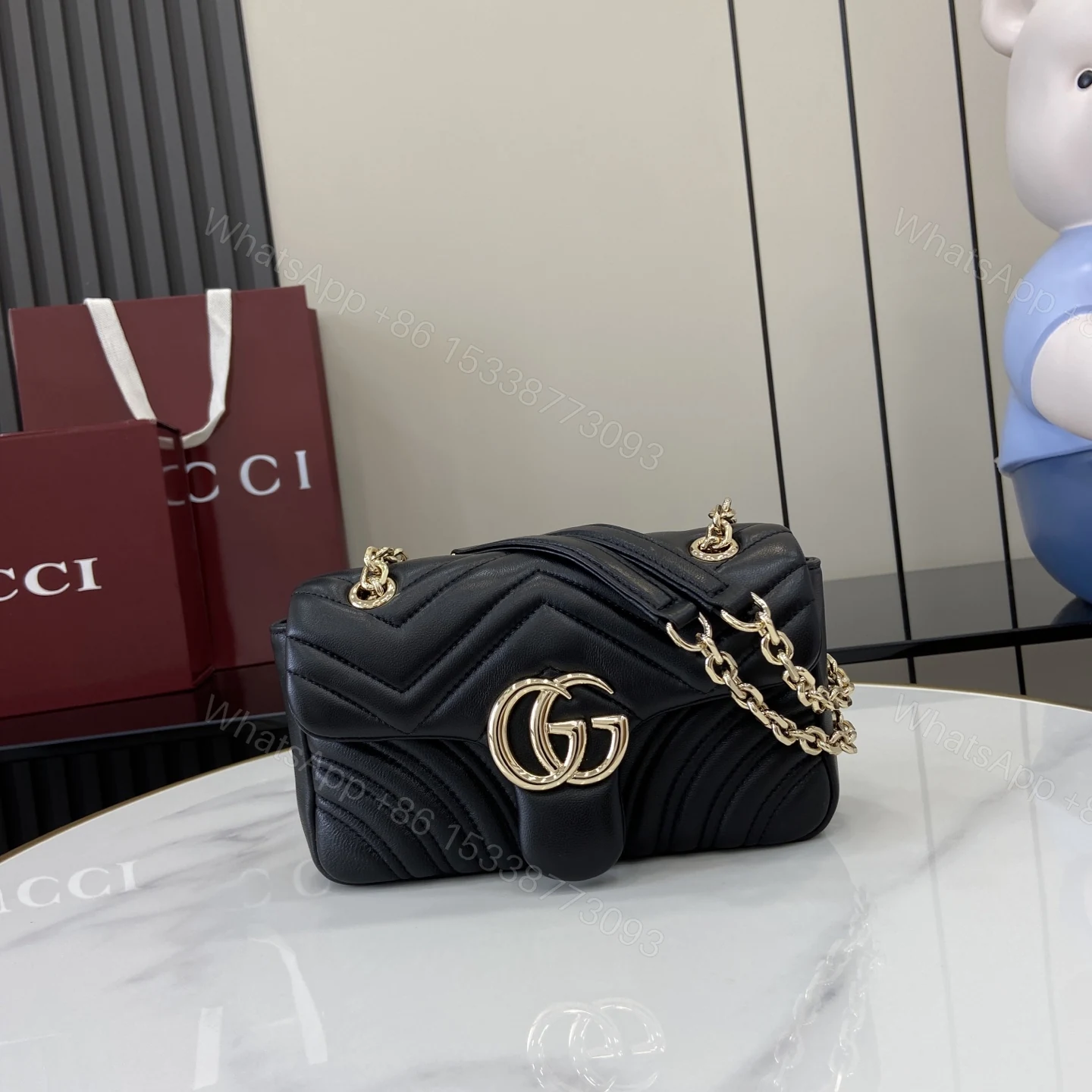 Gucci 高仿GG Marmont黑色金鍊小包 女用時尚優雅款 — view 1
