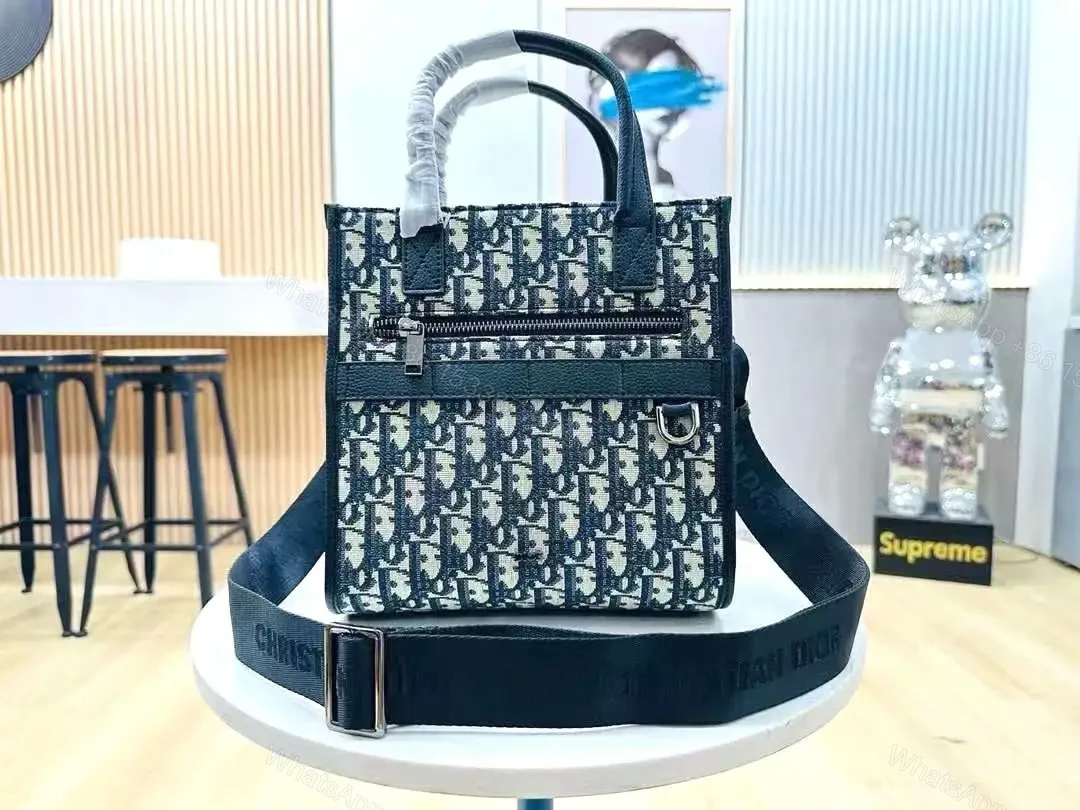 DIOR — view 1