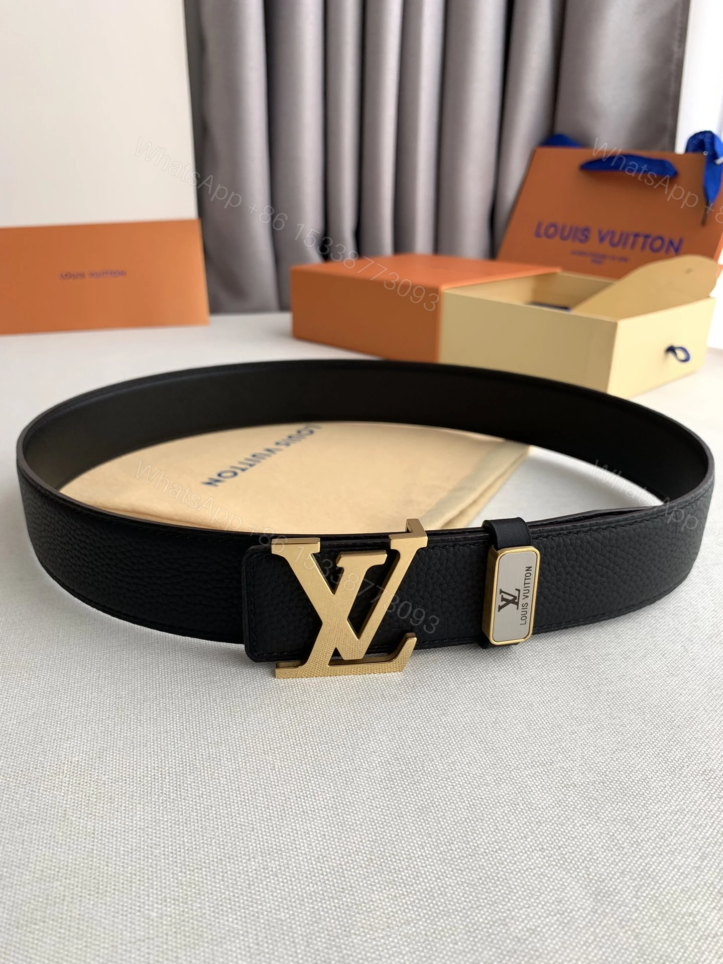 LV 高仿黑色皮帶|鏈條LV扣頭設計高端商務腰帶 — view 1