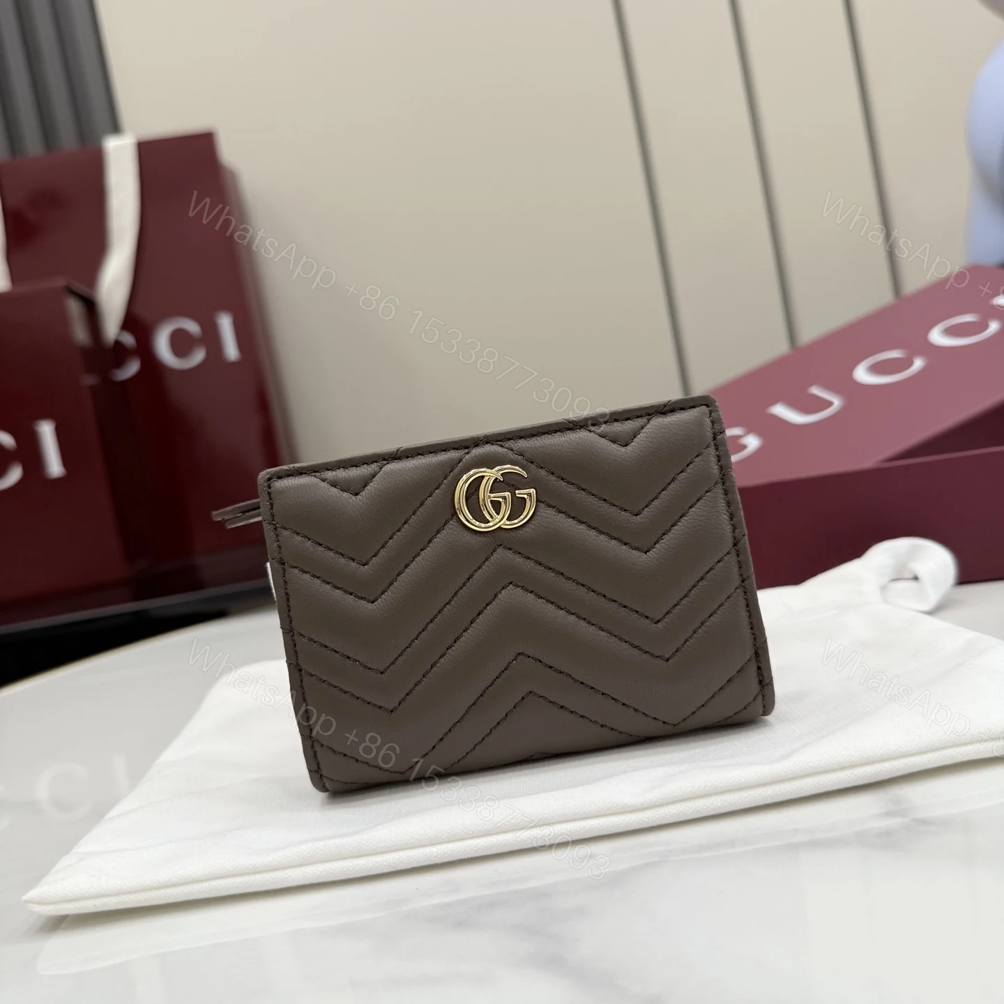 Gucci高仿GG Marmont翻蓋短夾女士款小巧輕奢時尚百搭零錢包 — view 1