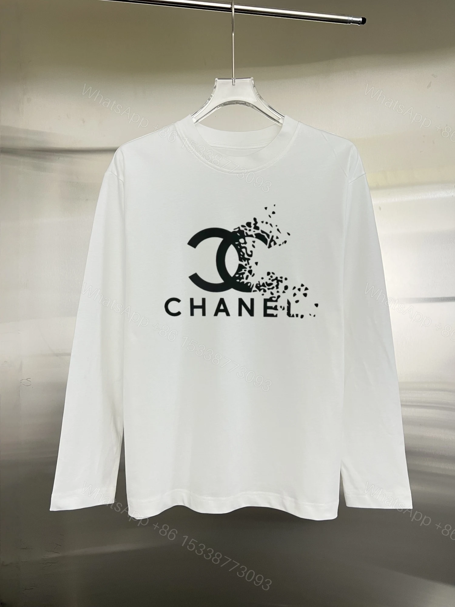 CHANEL高仿長袖T恤 女士白色漸層碎片LOGO印花上衣2025新款 — view 1