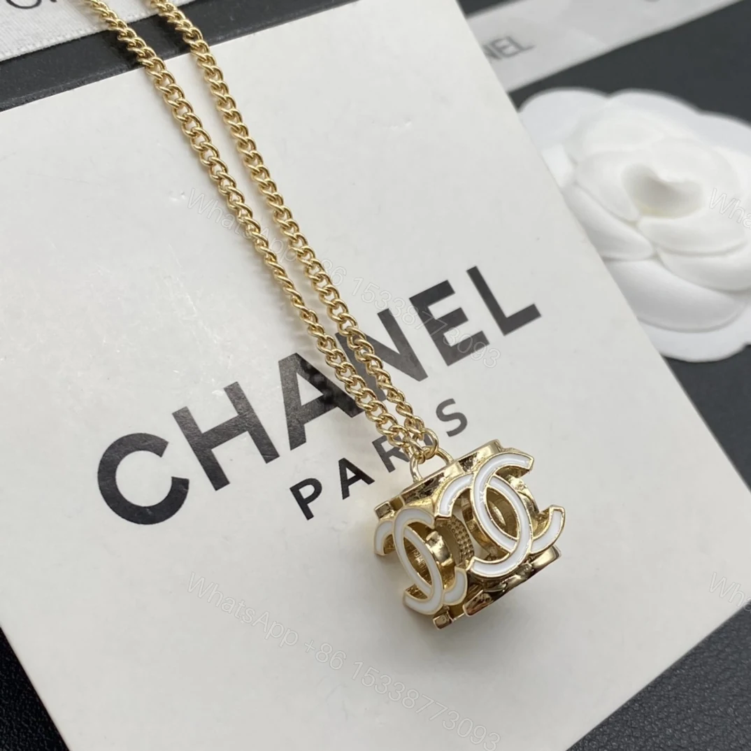 EN – Lux Chanel Necklaces 017 — view 1
