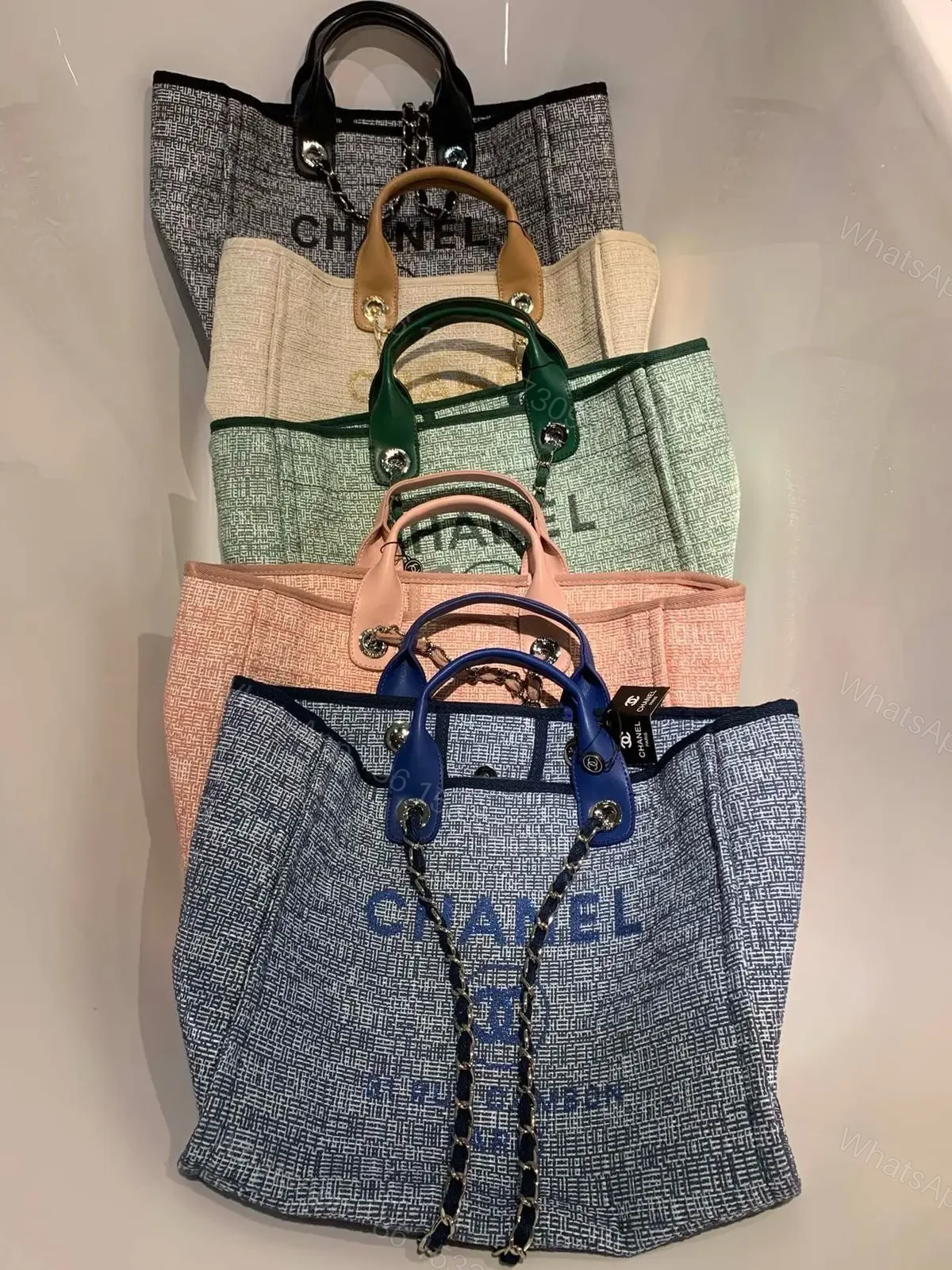 CHANEL — view 1