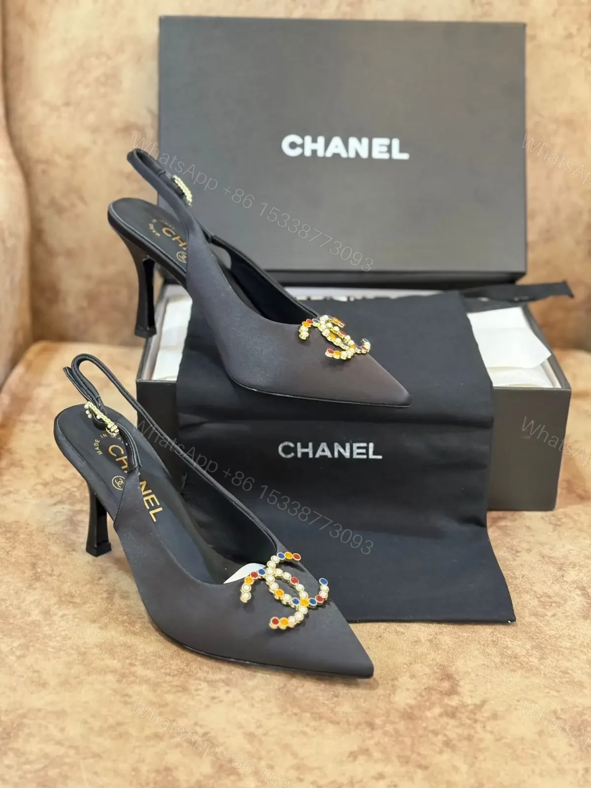 CHANEL — view 1
