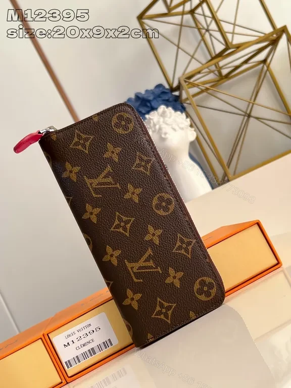Chic Monogram Wallet: Luxe Everyday Essential, Monogramed — view 1