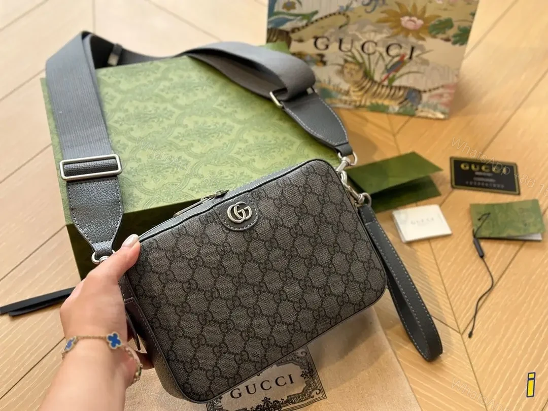 GUCCI — view 1