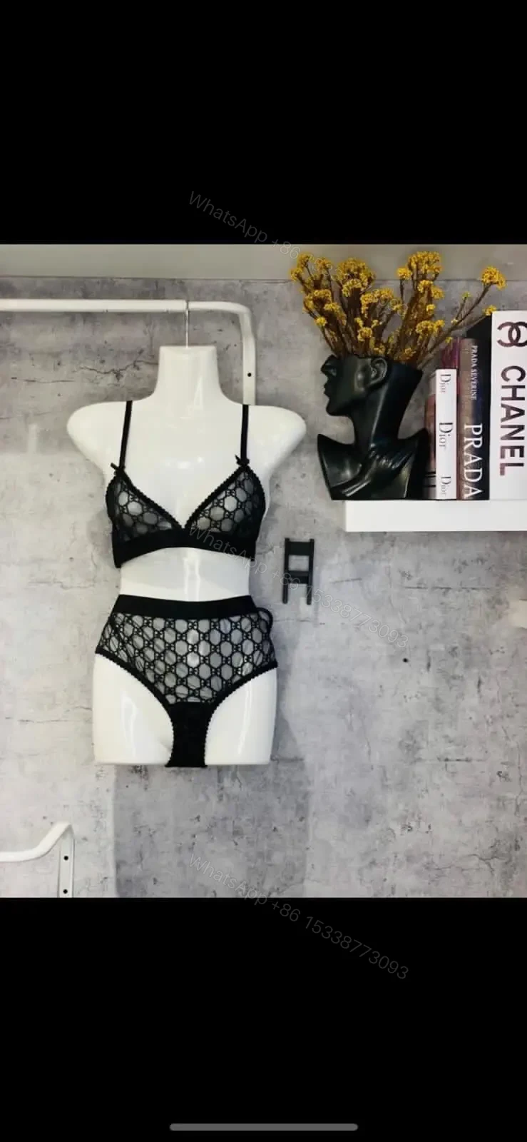 GUCCI — view 1
