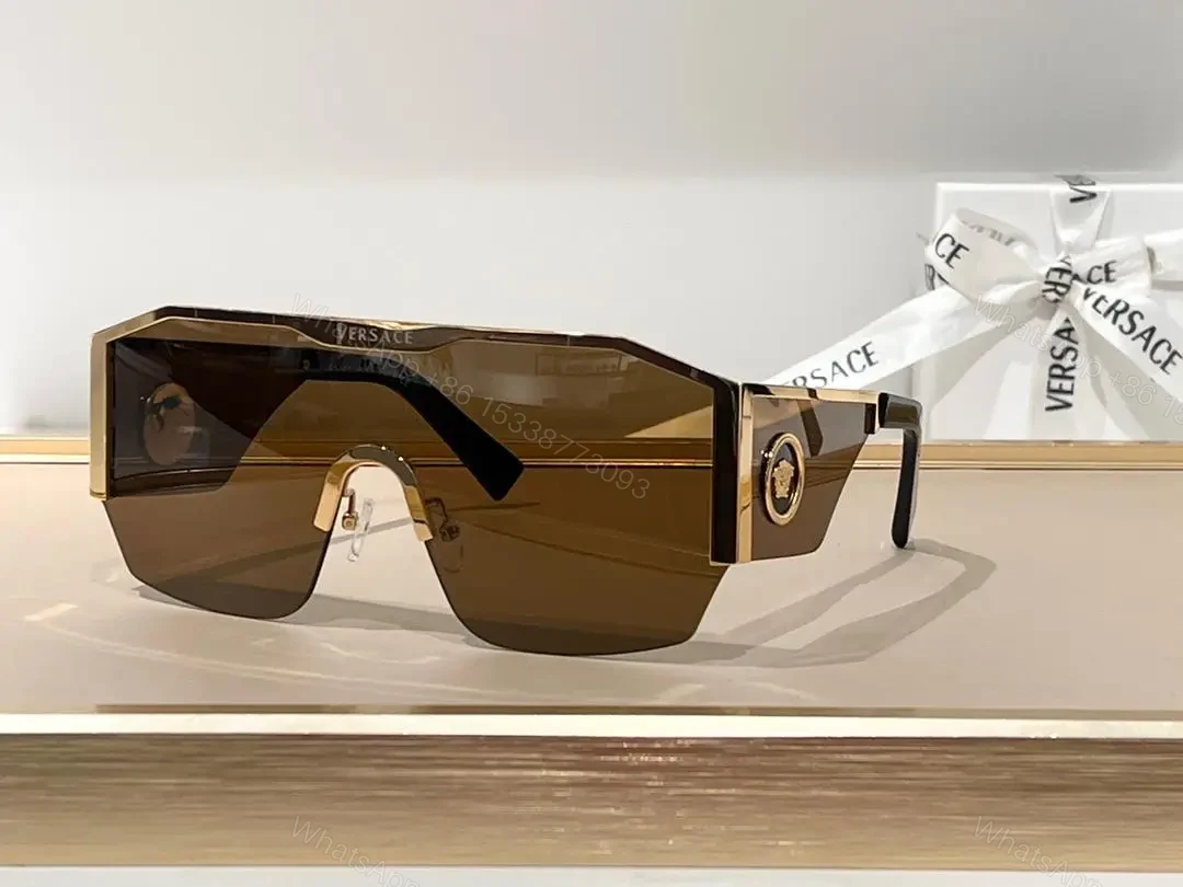 VERSACE — view 1