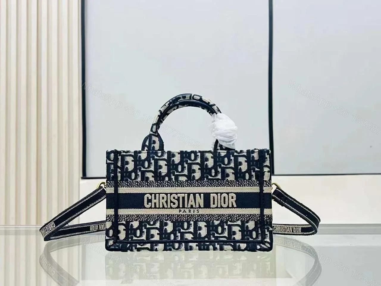 Design MINI BOOK TOTE WITH STRAP – Dubai Fashion LUX — view 1