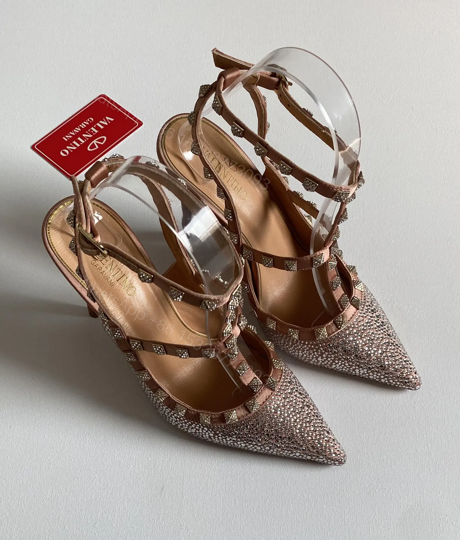 VALENTINO — view 1