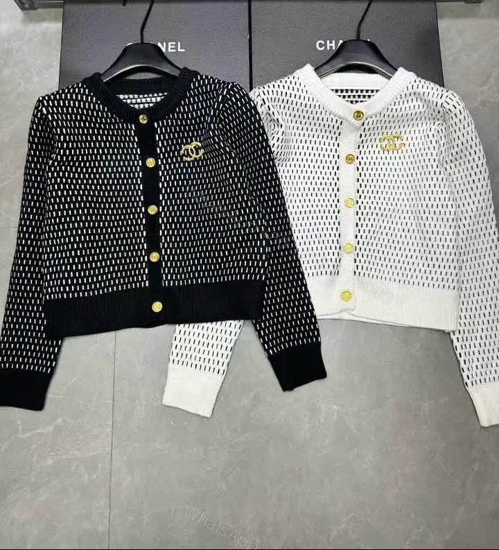 CHANEL — view 1