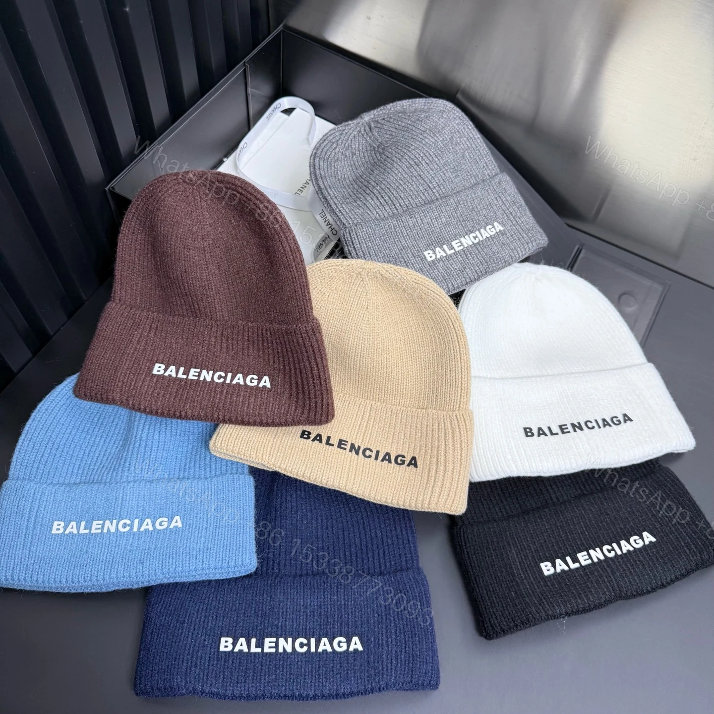 BALENCIAGA 高仿 男女款 LOGO針織毛帽 冬季保暖帽 — view 1