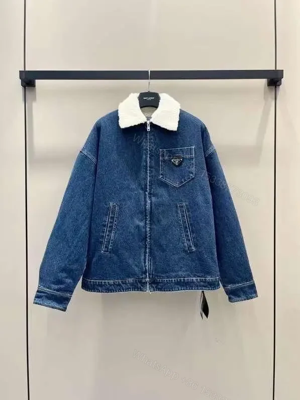 PRADA — view 1