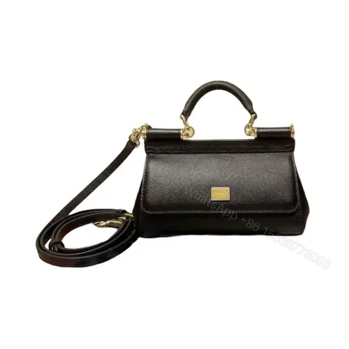 D&G Bags — view 1