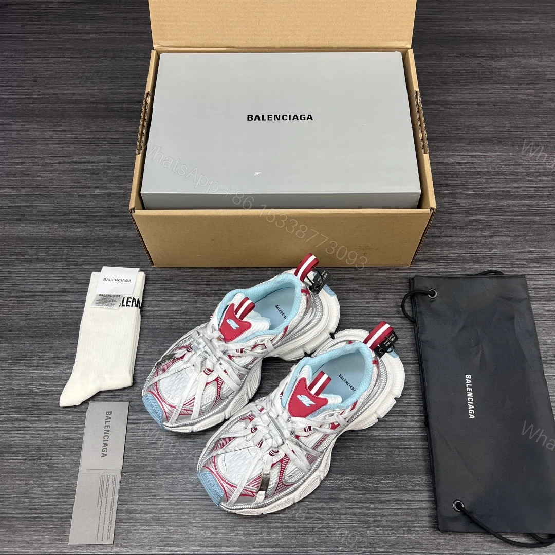 Balenciaga 一比一紅藍老爹鞋清新對比色街頭搭配 — view 1