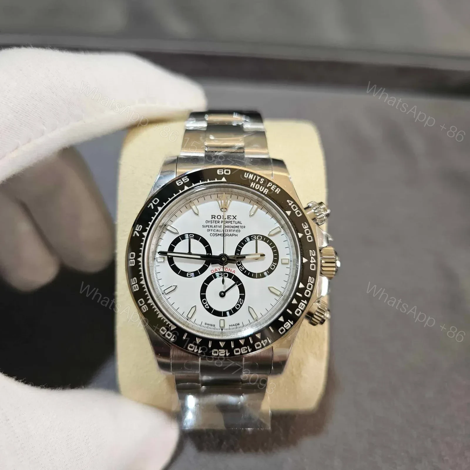 Rolex Daytona Panda Cosmograph — view 1