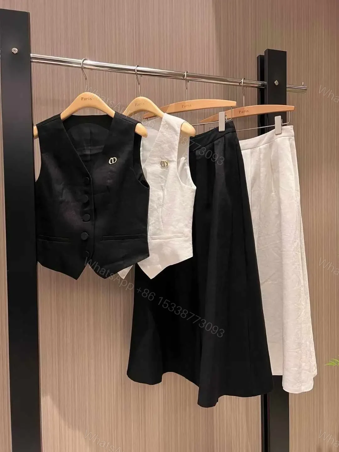 DIOR — view 1