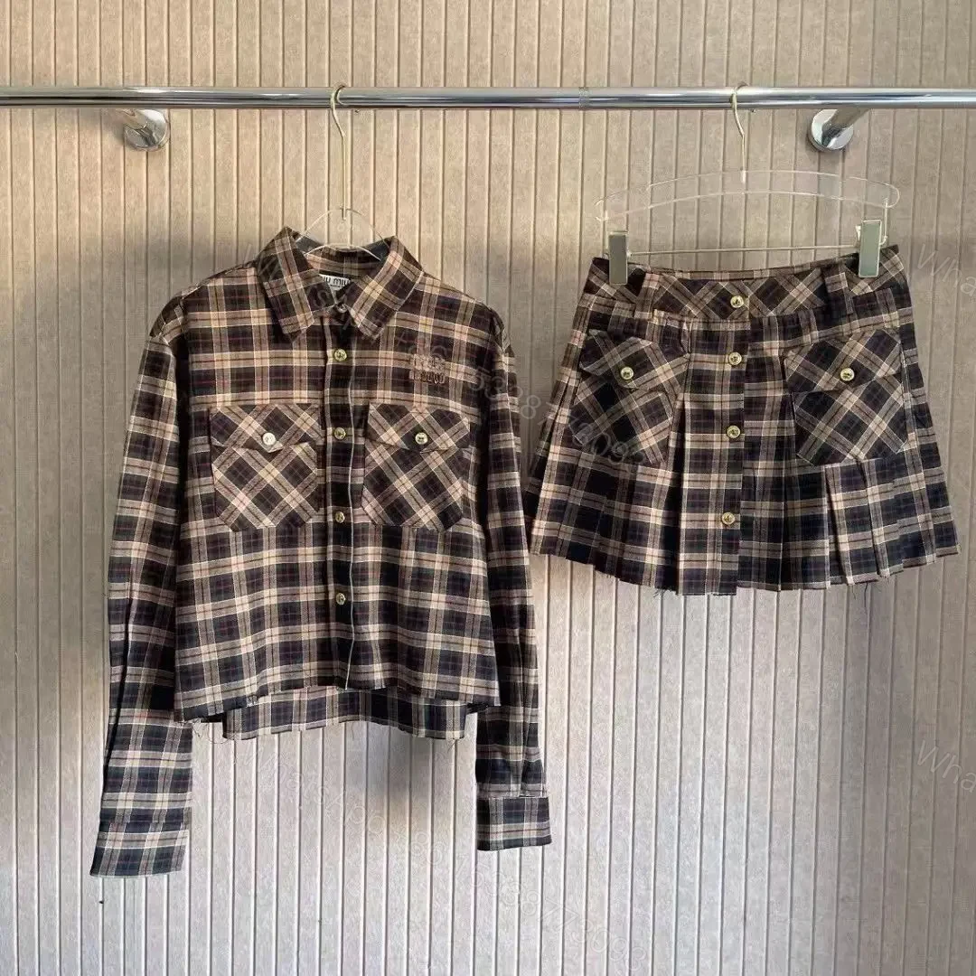 MIU MIU — view 1
