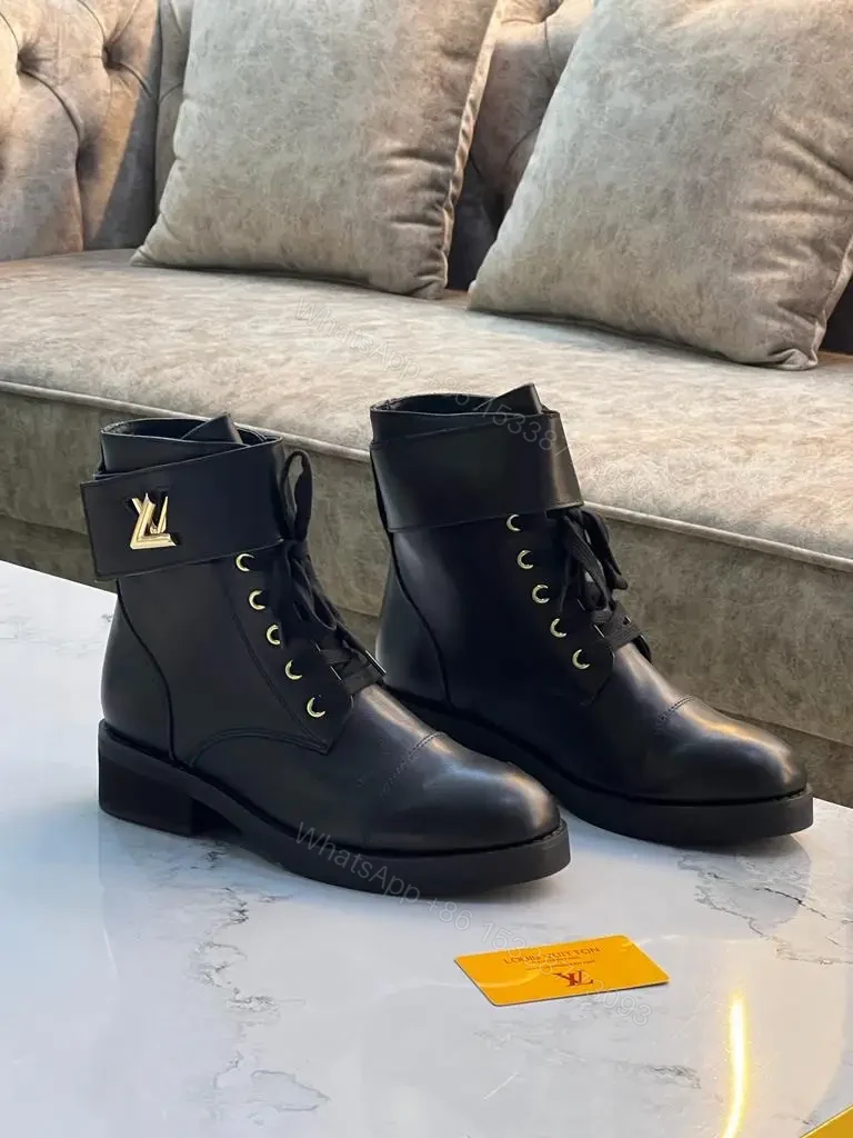 LOUIS VUITTON — view 1
