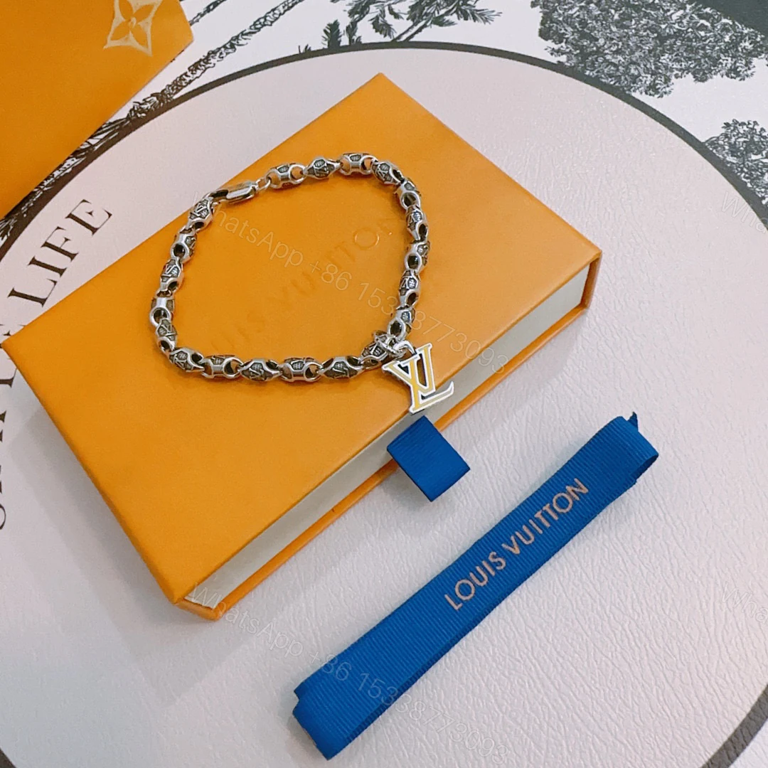 LV A貨復古銀色鏈條手鍊LV吊飾潮流百搭飾品推薦 — view 1