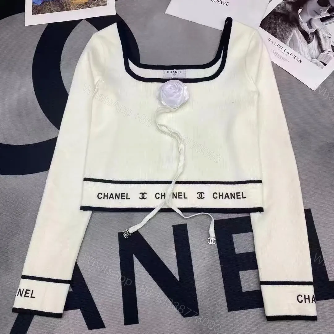 CHANEL — view 1