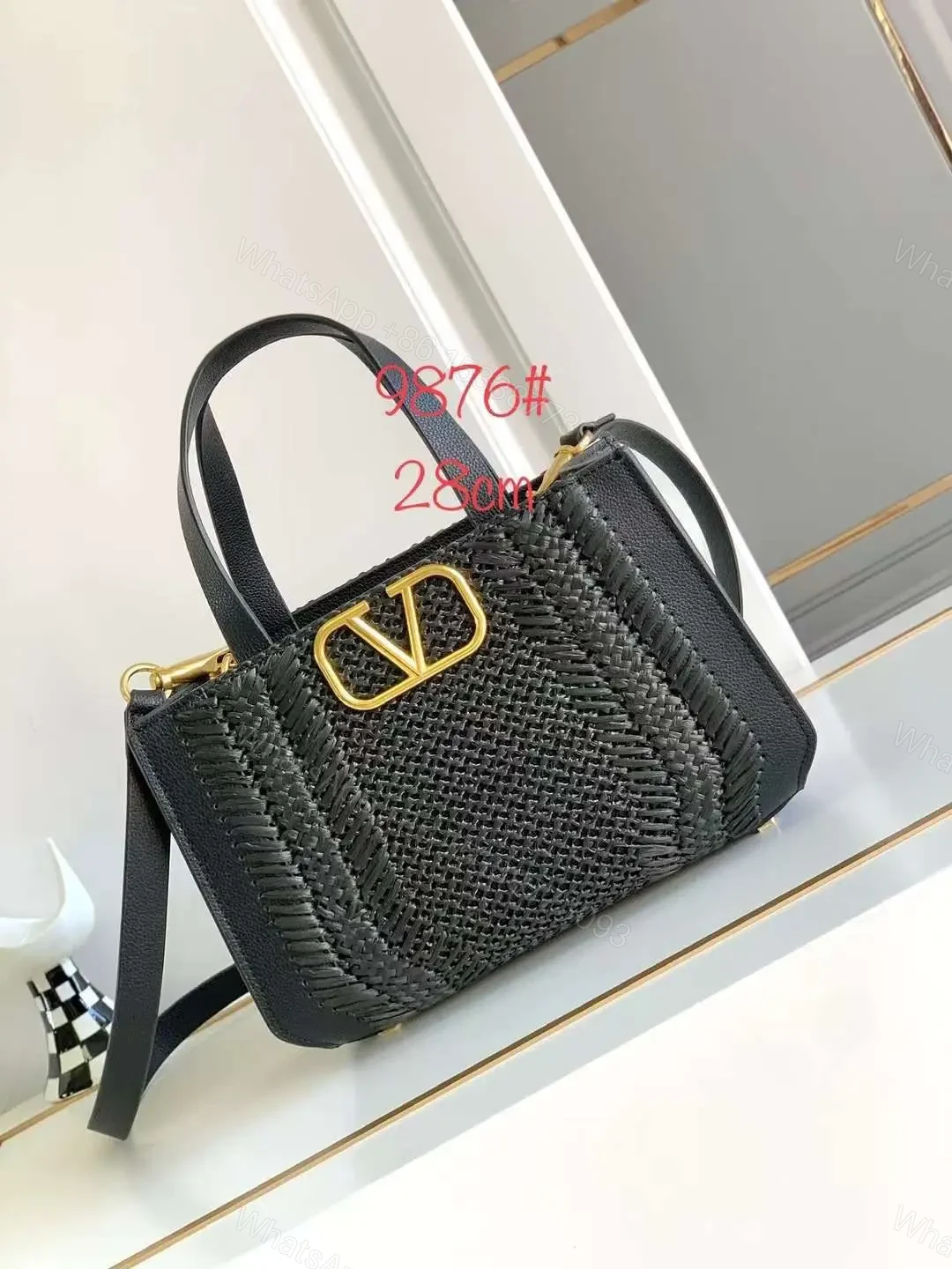 VALENTINO — view 1