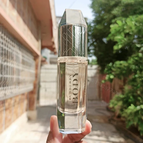 Burberry Body Tender Limited Edition Eau De Toilette For Women 35 ML (Original Tester) — view 1