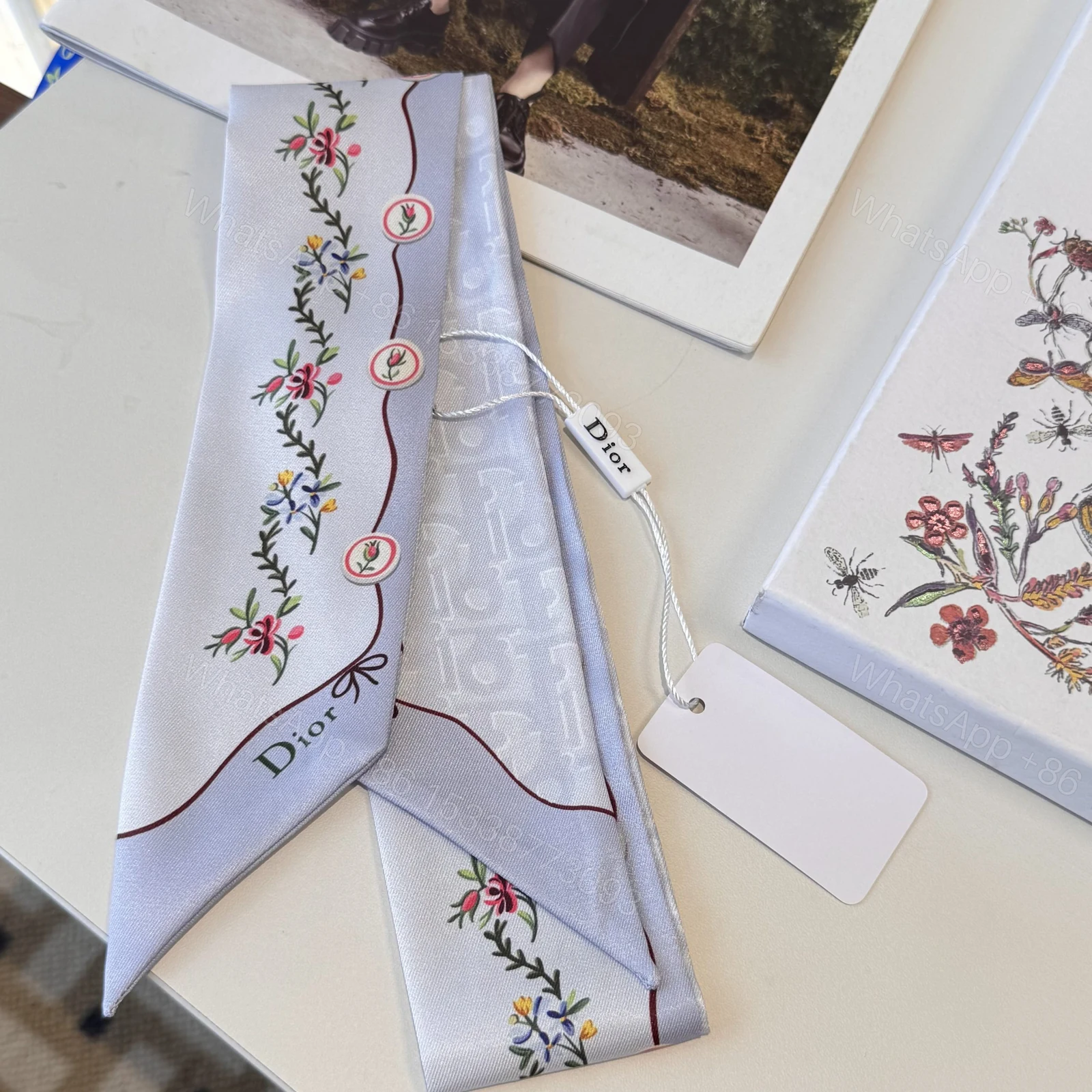 Dior高仿星座刺繡雙面絲巾髮帶 淺紫花卉窄版飄帶女款 — view 1