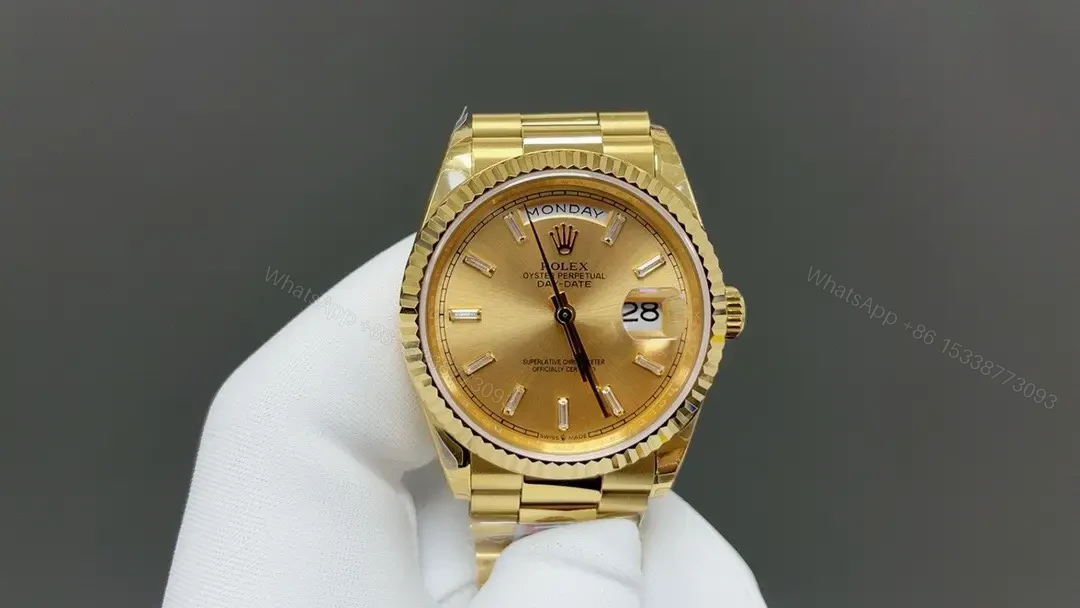 Rolex Day-Date 36 118238 Yellow Gold Champagne Dial Oyster Bracelet Watch 118238-0103 — view 1