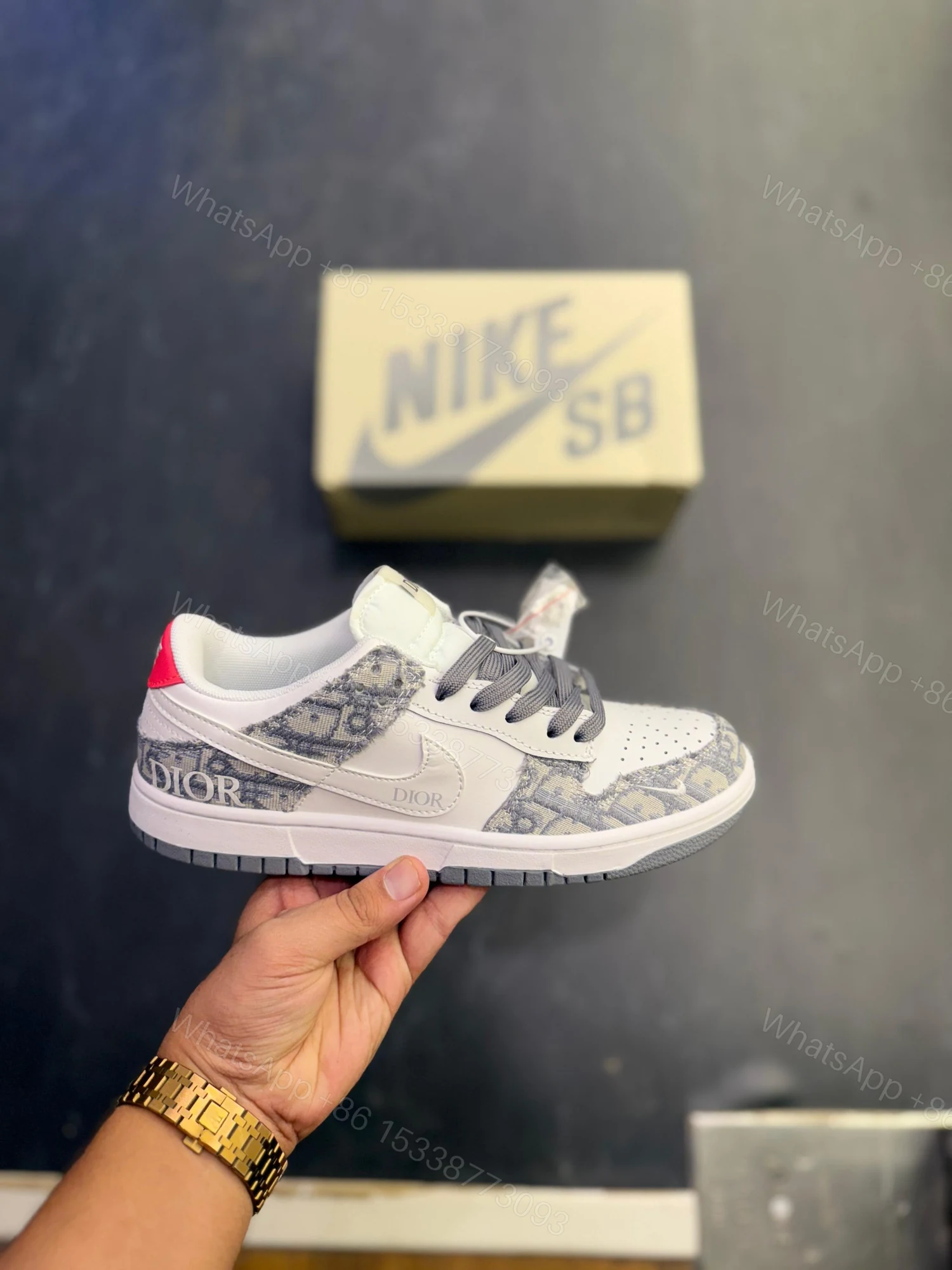 First Copy Nike SB Dunk Dior 2025 – Premium Sneakers for Men — view 1