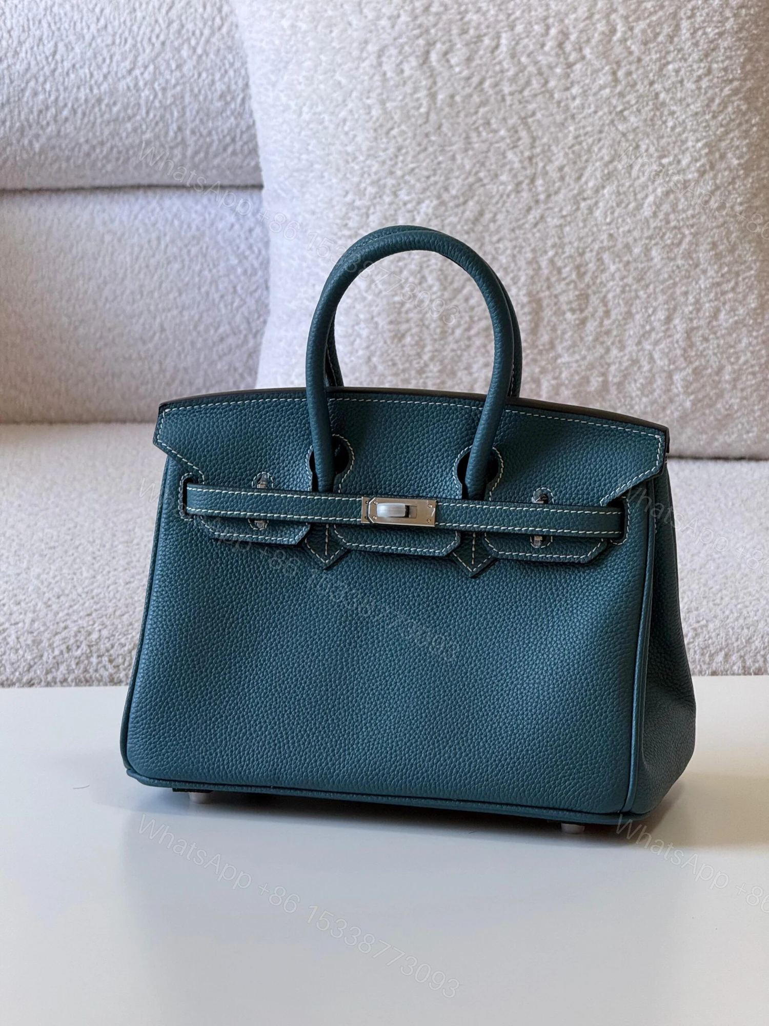 Hermès Birkin 25 handbag in Bleu Jean Togo leather — view 1
