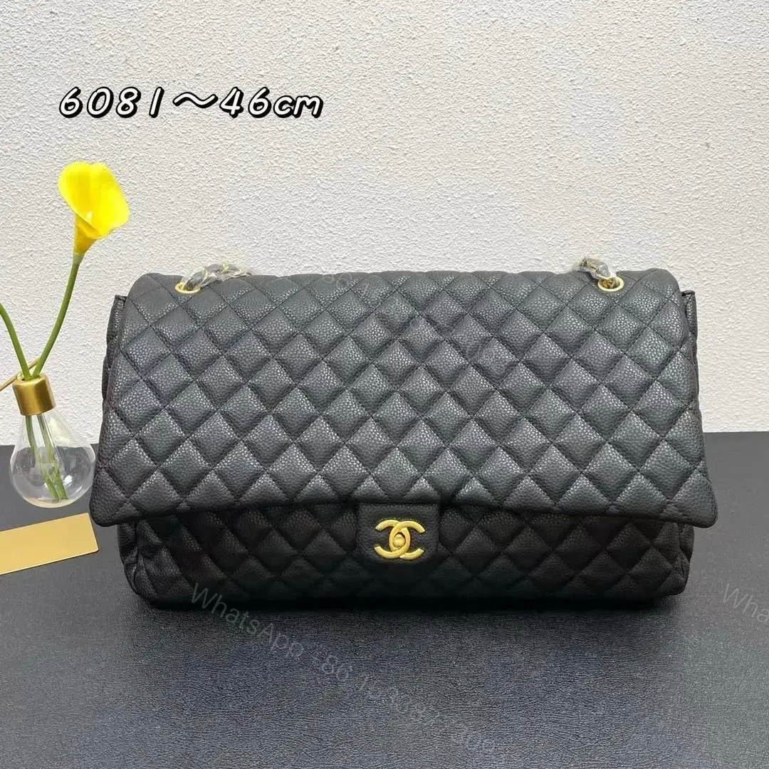 CHANEL — view 1