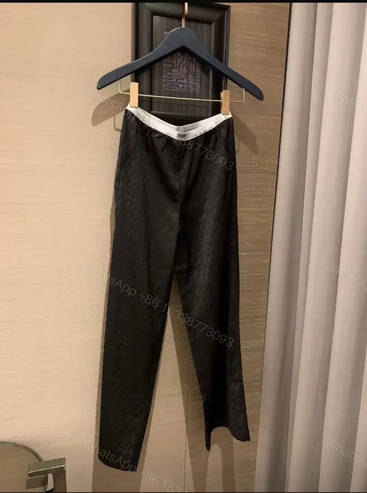 DIOR — view 1