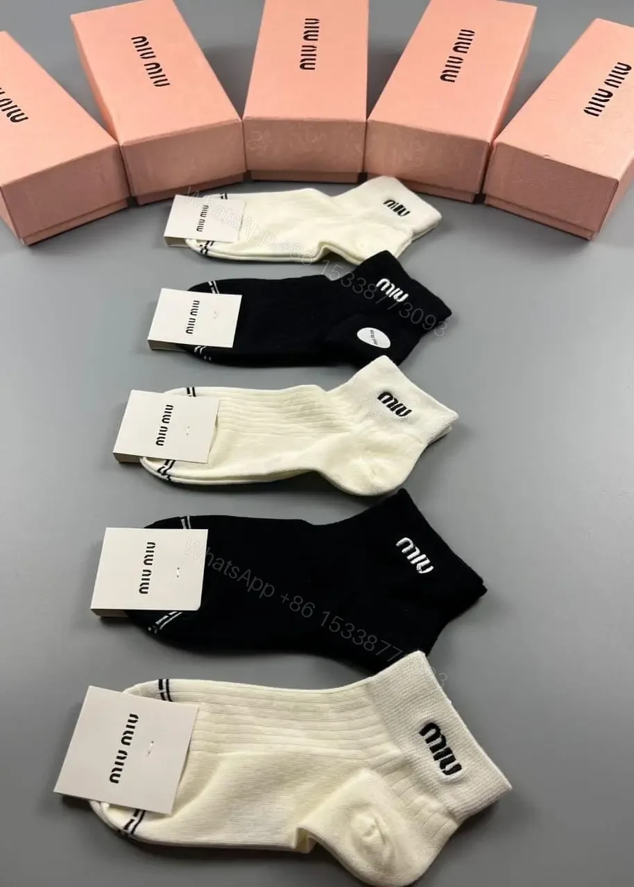 MIU MIU — view 1