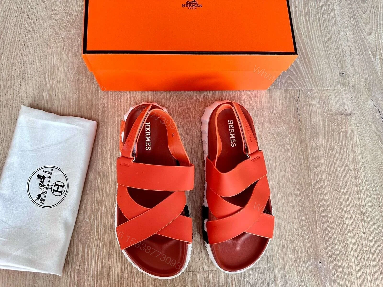 Hermes men — view 1