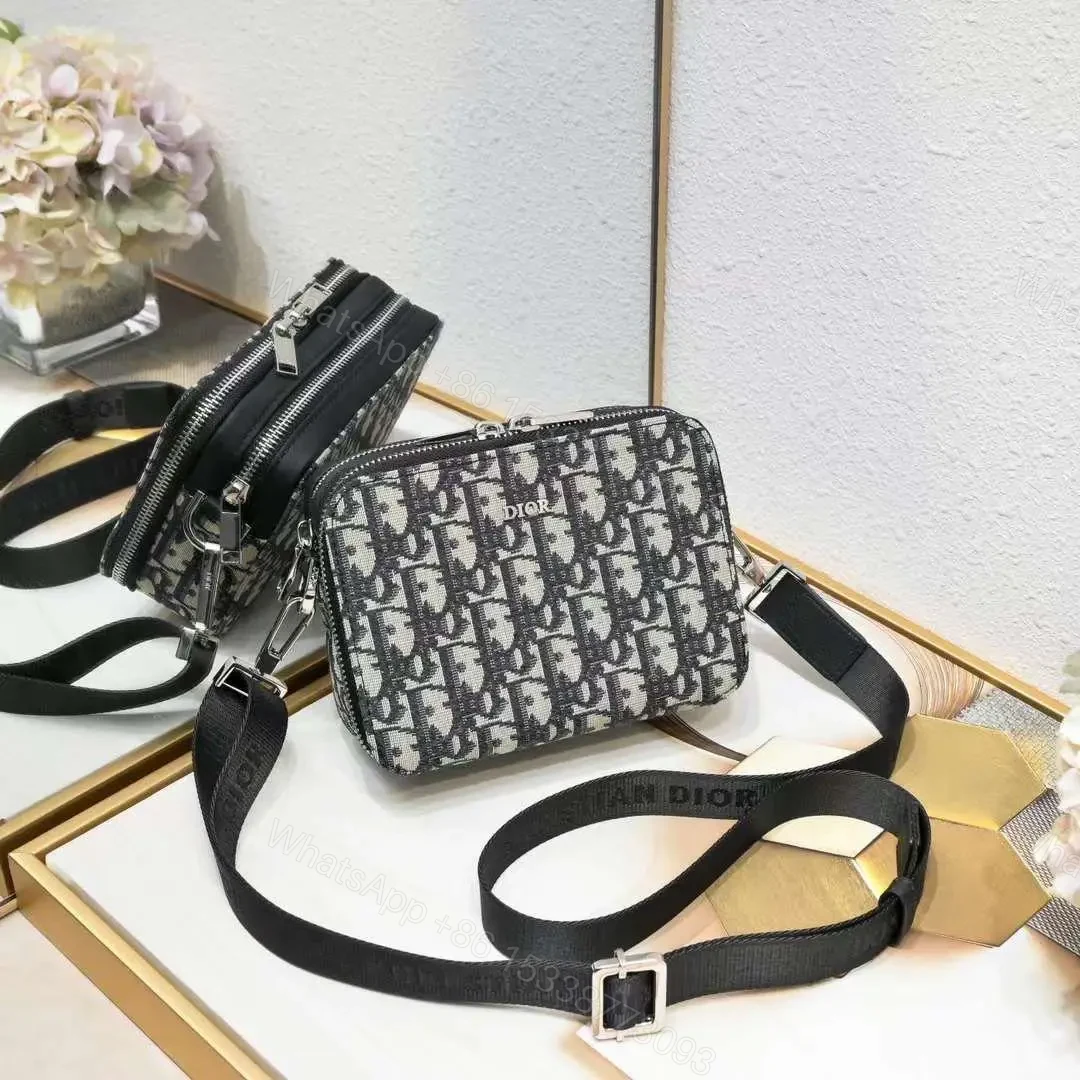 DIOR — view 1