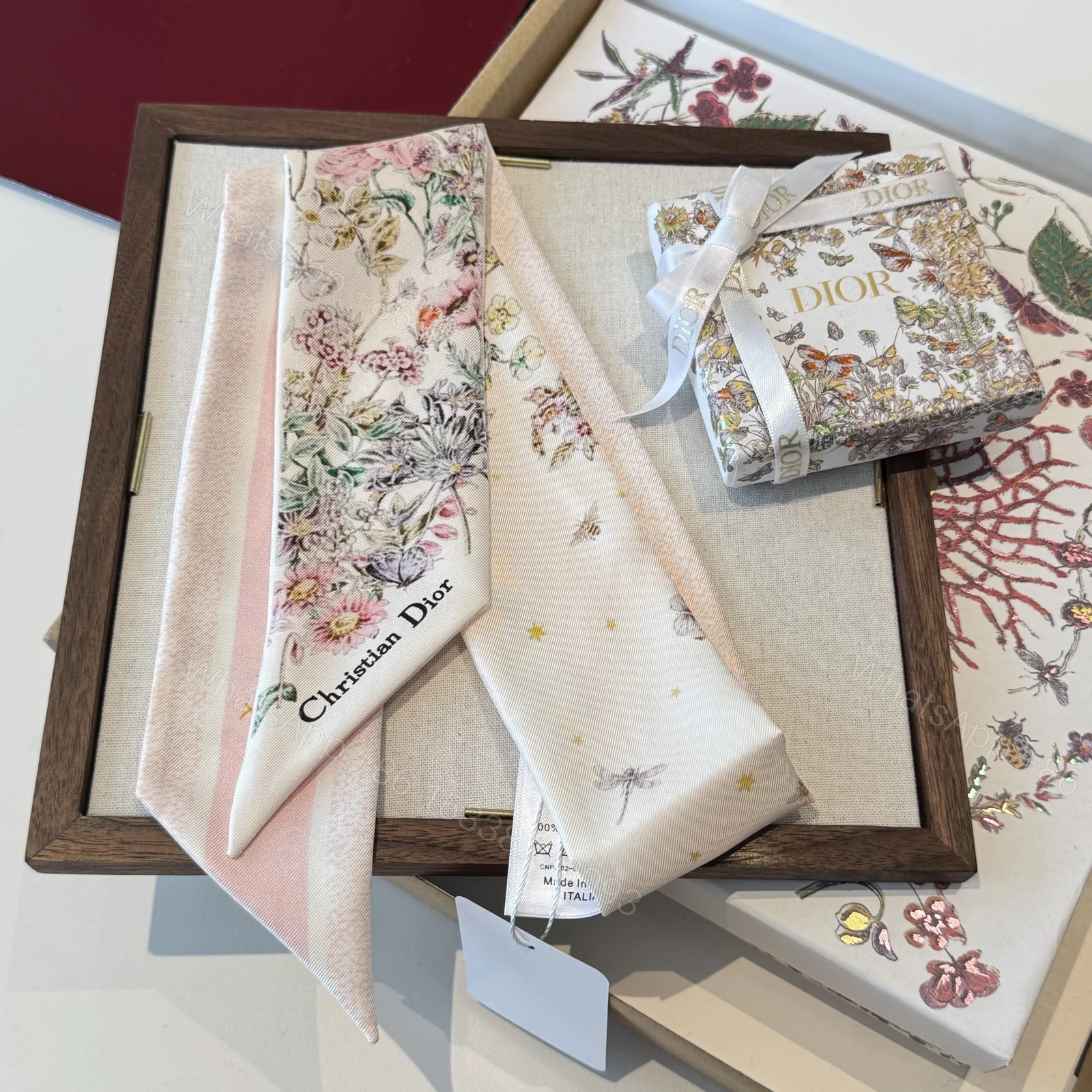 Dior一比一粉綠花卉刺繡風雙面小絲巾飄帶 — view 1