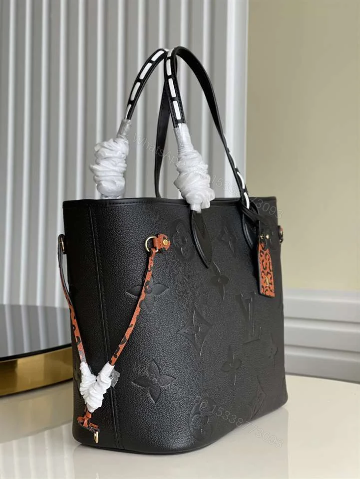 View 6 of LOUIS VUITTON NEVERFULL MM – LBV213