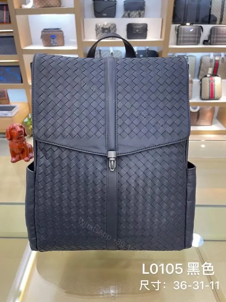 BOTTEGA — view 1